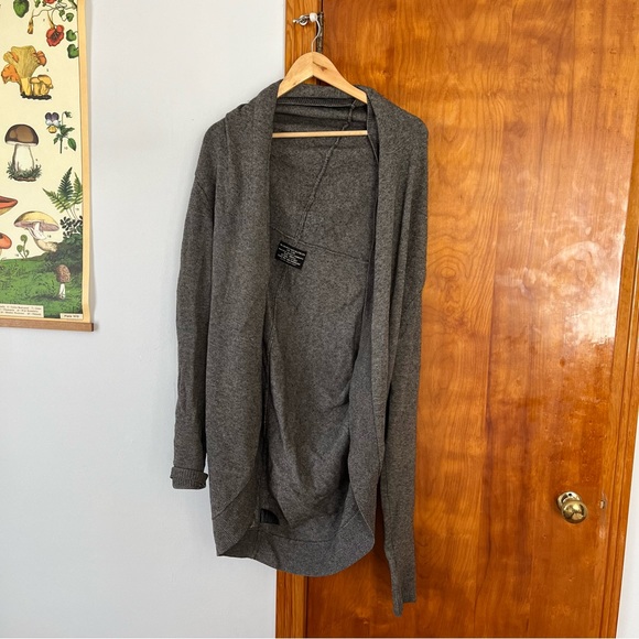 Allsaints Spitalfields wool and cotton grey slouchy cardigan - Picture 2 of 11